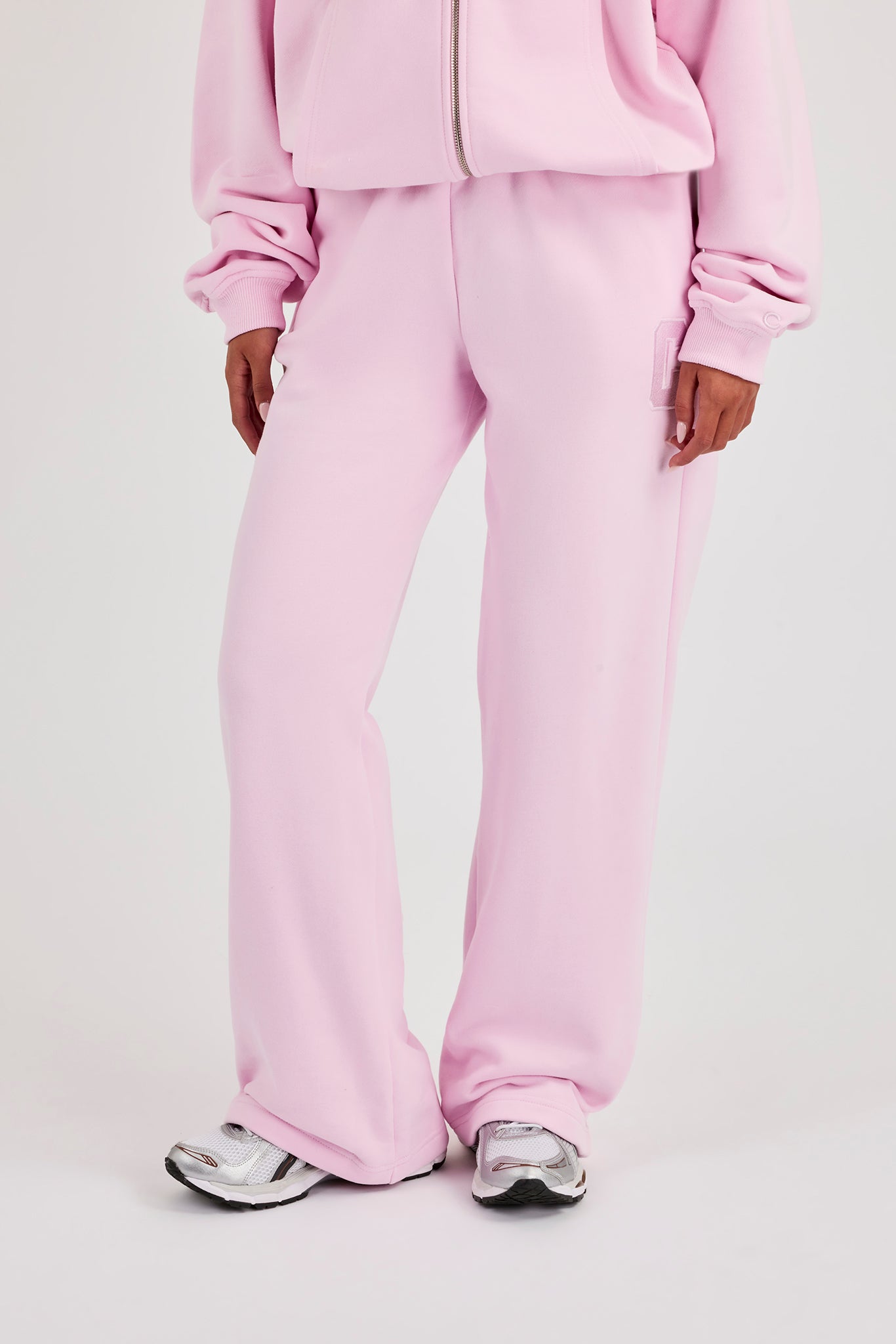 Jogginghose mit C-Stickerei - Rosa
