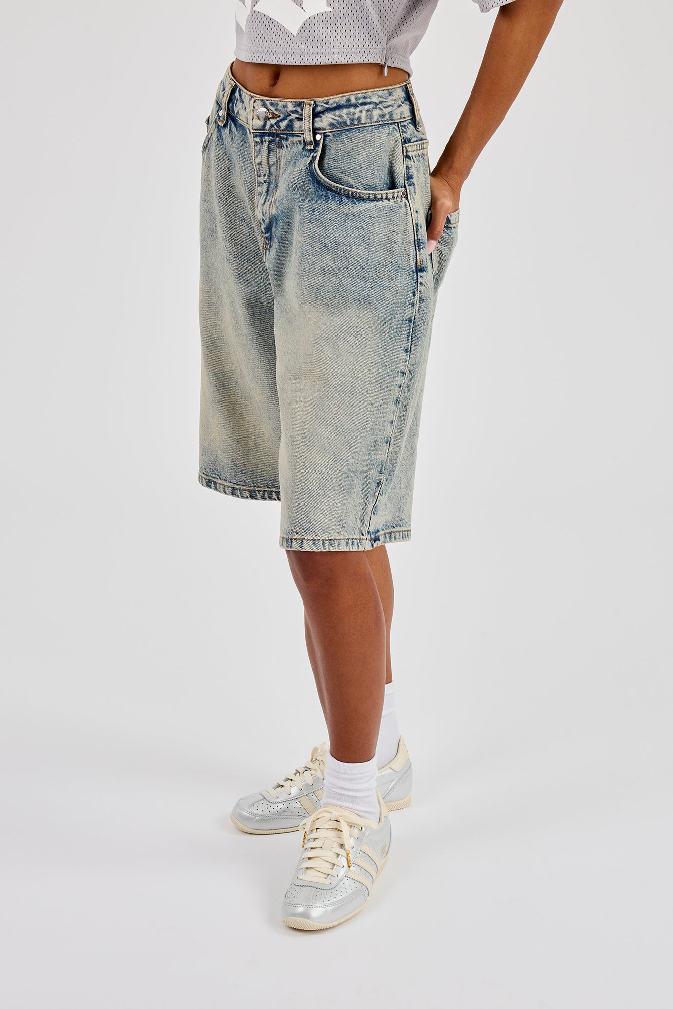 Ladies Baggy Denim Jort - Antique Wash