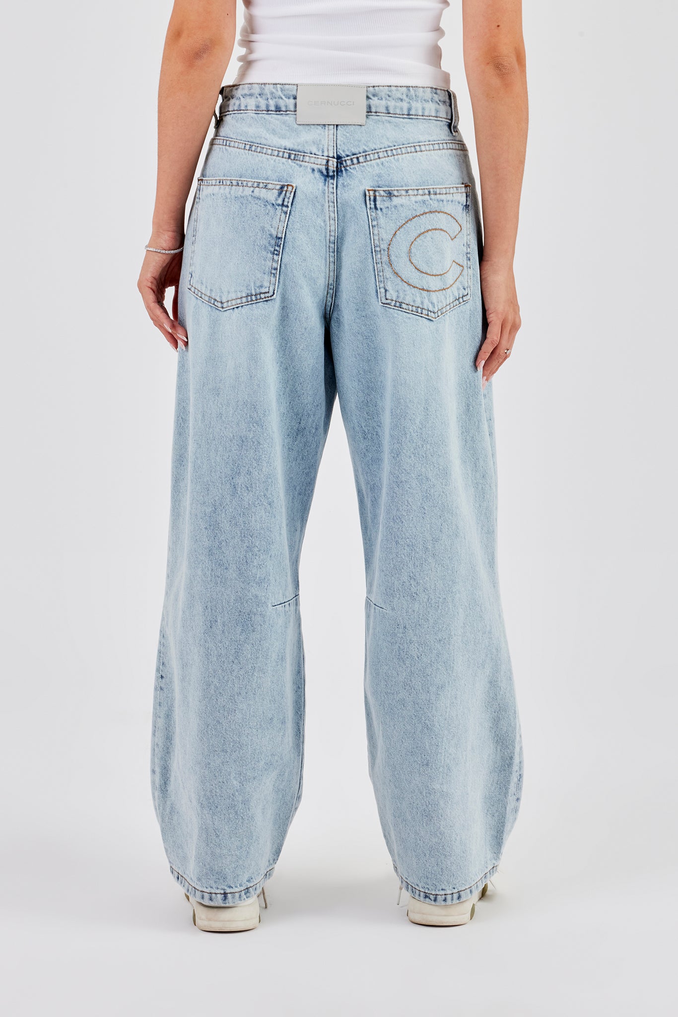 Baggy Balloon Fit Jeans - Light Blue