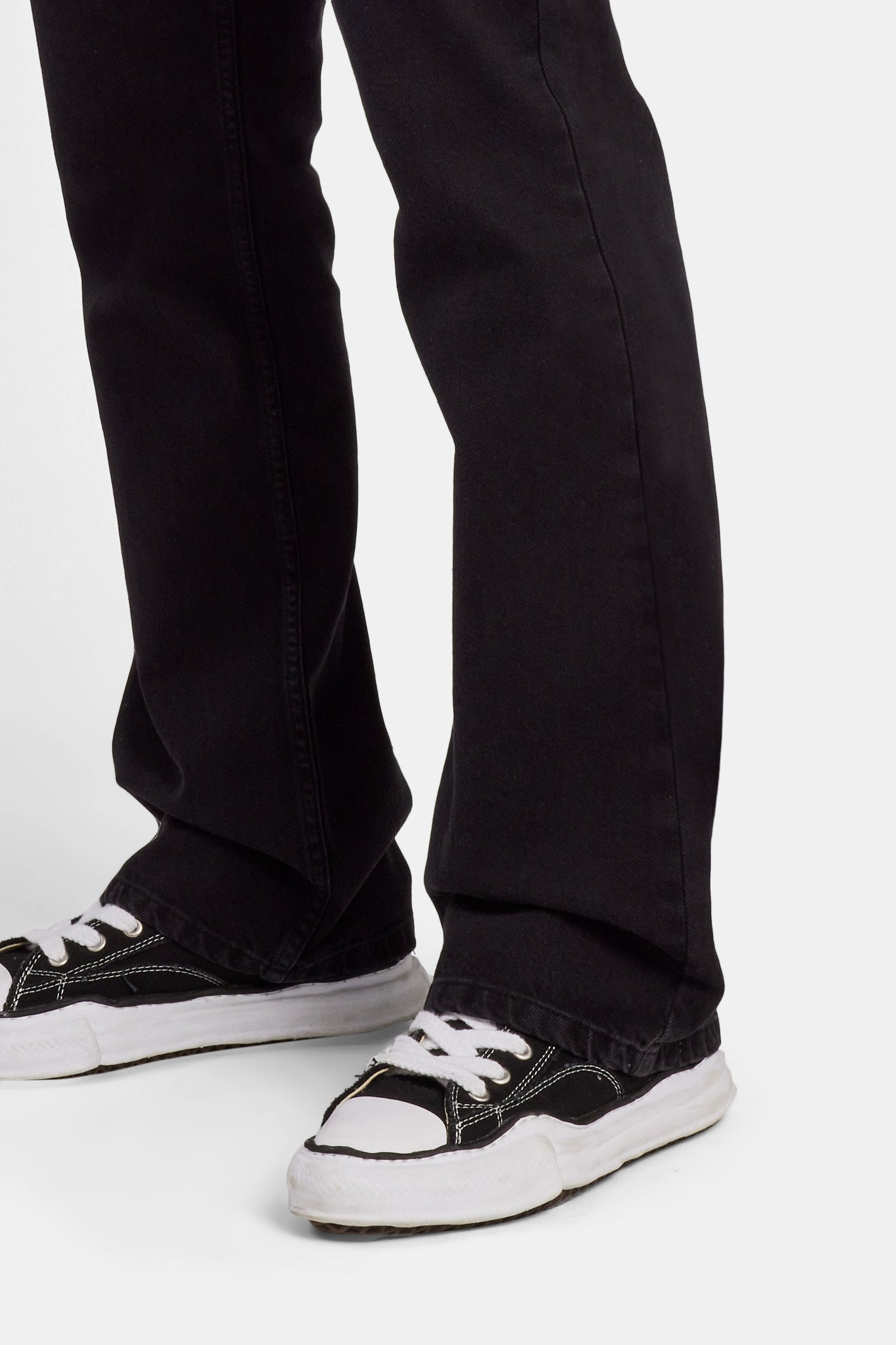 Slim Fit Flare Jeans mit C - Verwaschenes Schwarz