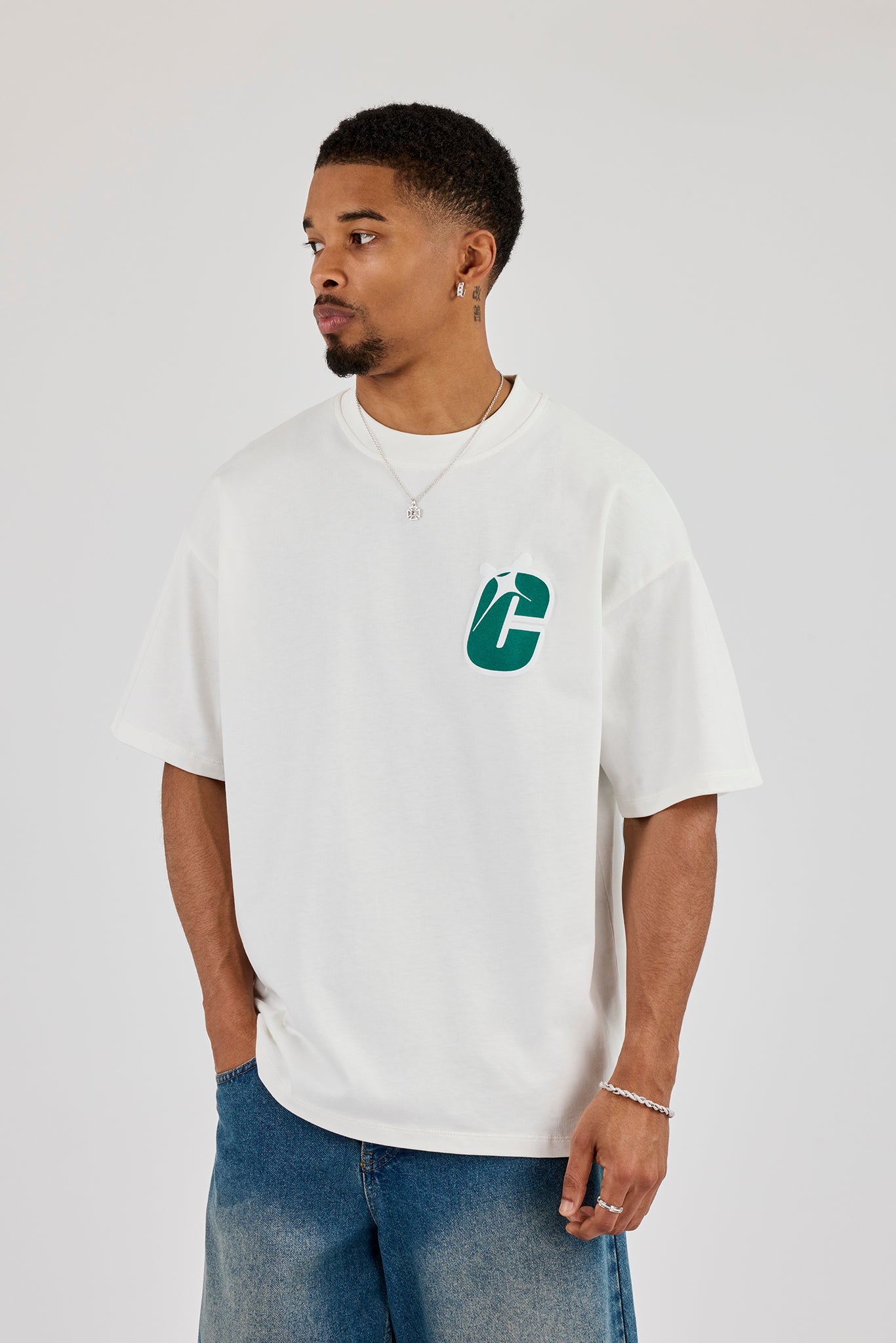 PRY｜Layered U-neck T-shirt｜oyster｜Size0 Oversized Layered Sticker Print T-Shirt - Off White | Mens Tees