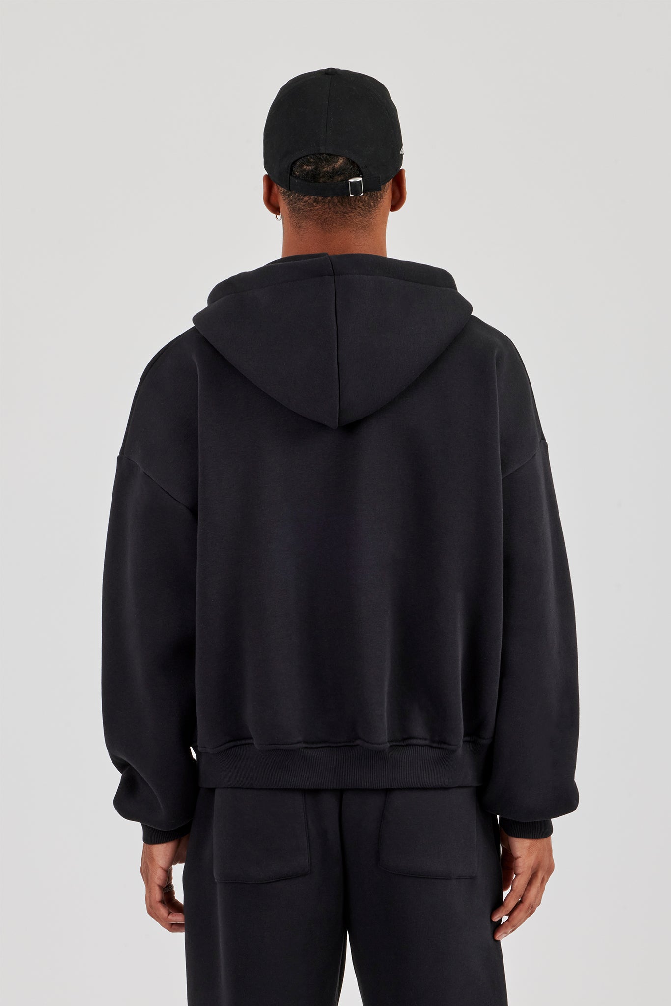 Logo Tab Zip Hoodie  Black
