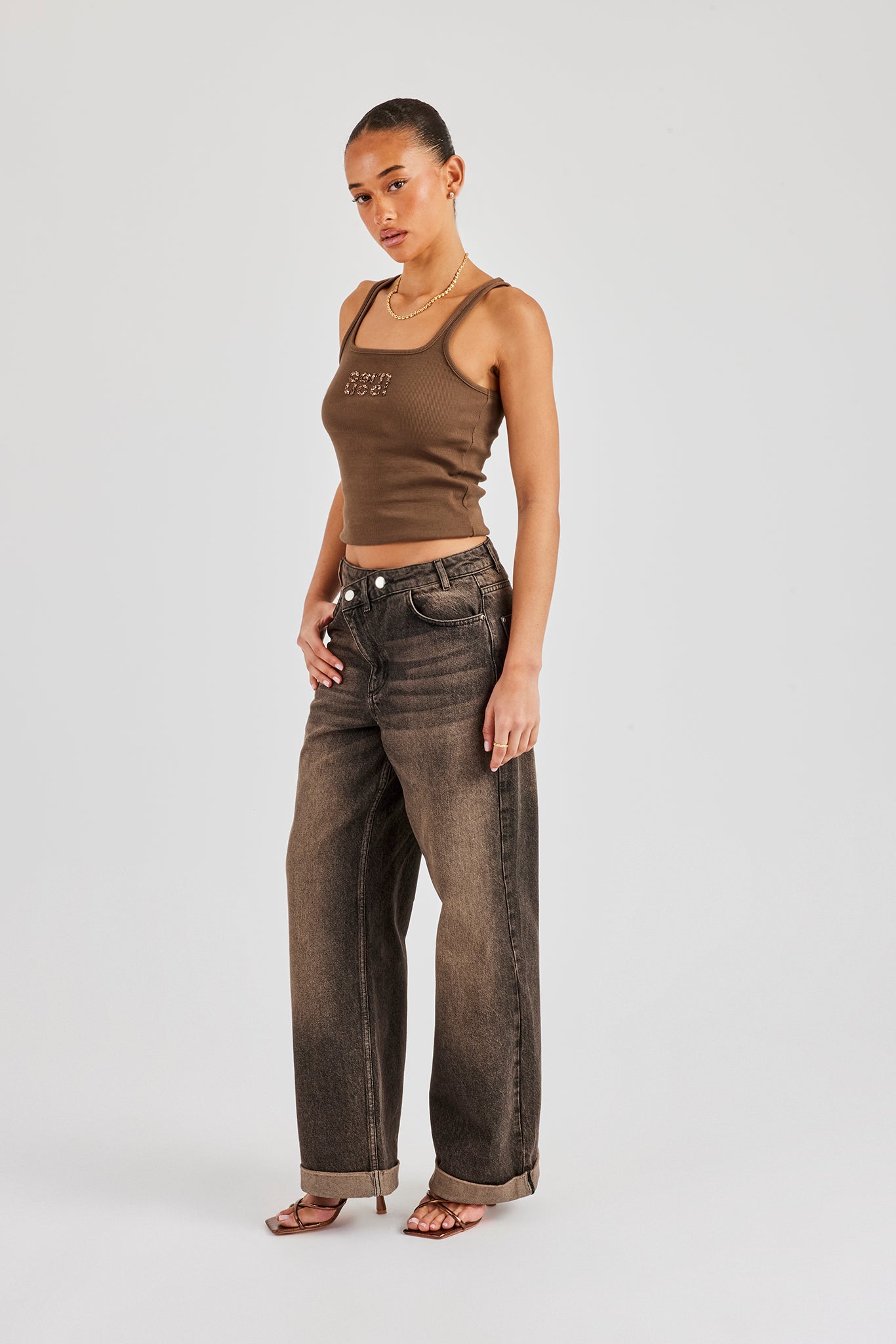 Baggy Denim Waistband Detail Jean - Brown