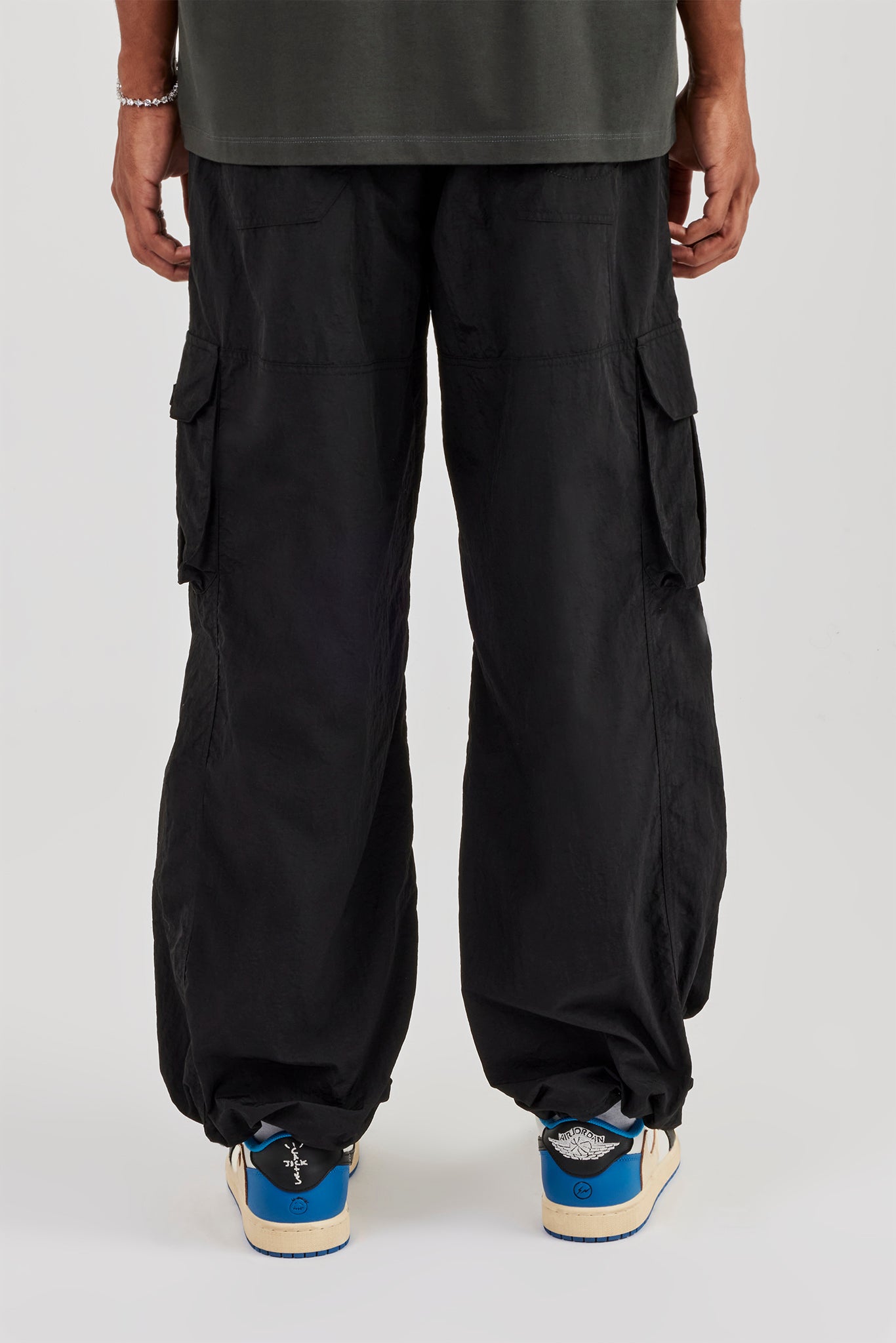 Nylon Baggy Cargo Pant - Black