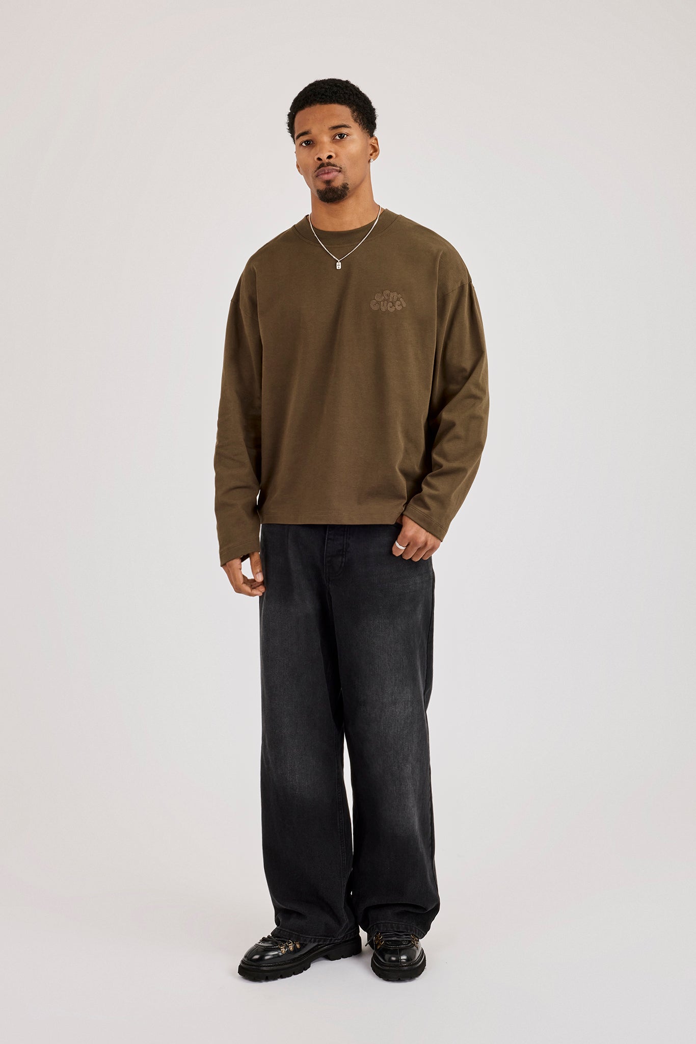 Long Sleeve Chain Stitch T-Shirt - Chocolate