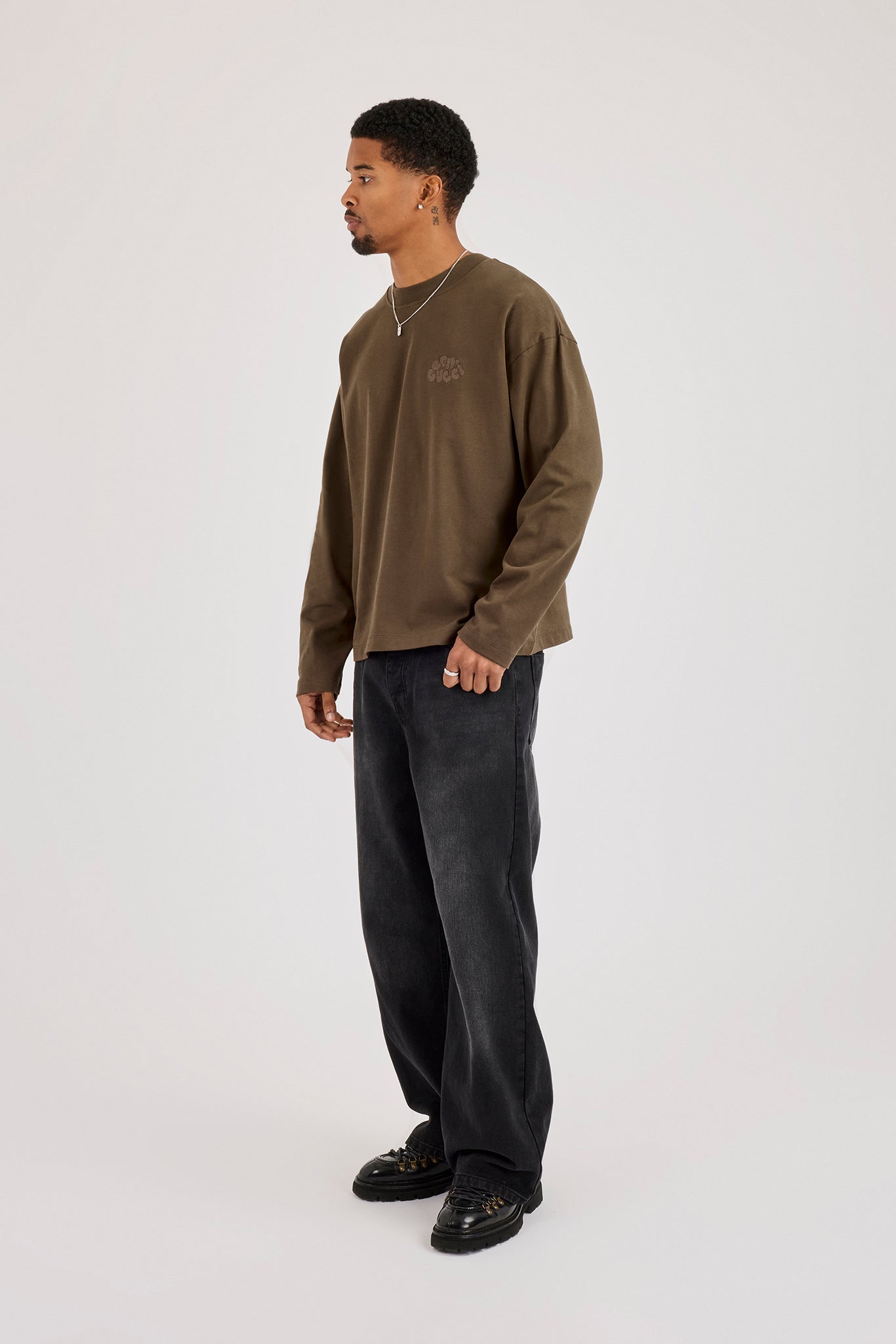 Long Sleeve Chain Stitch T-Shirt - Chocolate