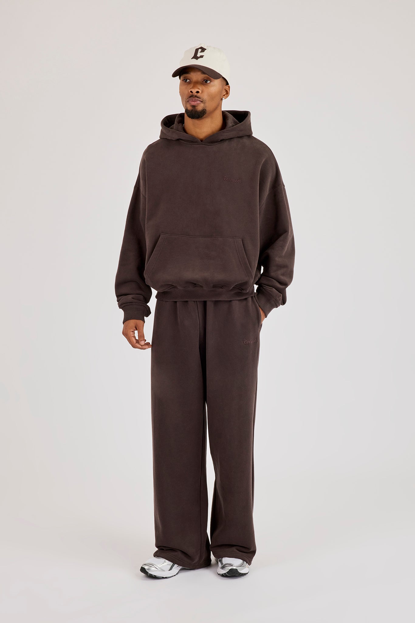 Jogginghose im Baggy-Fit- Kaffee