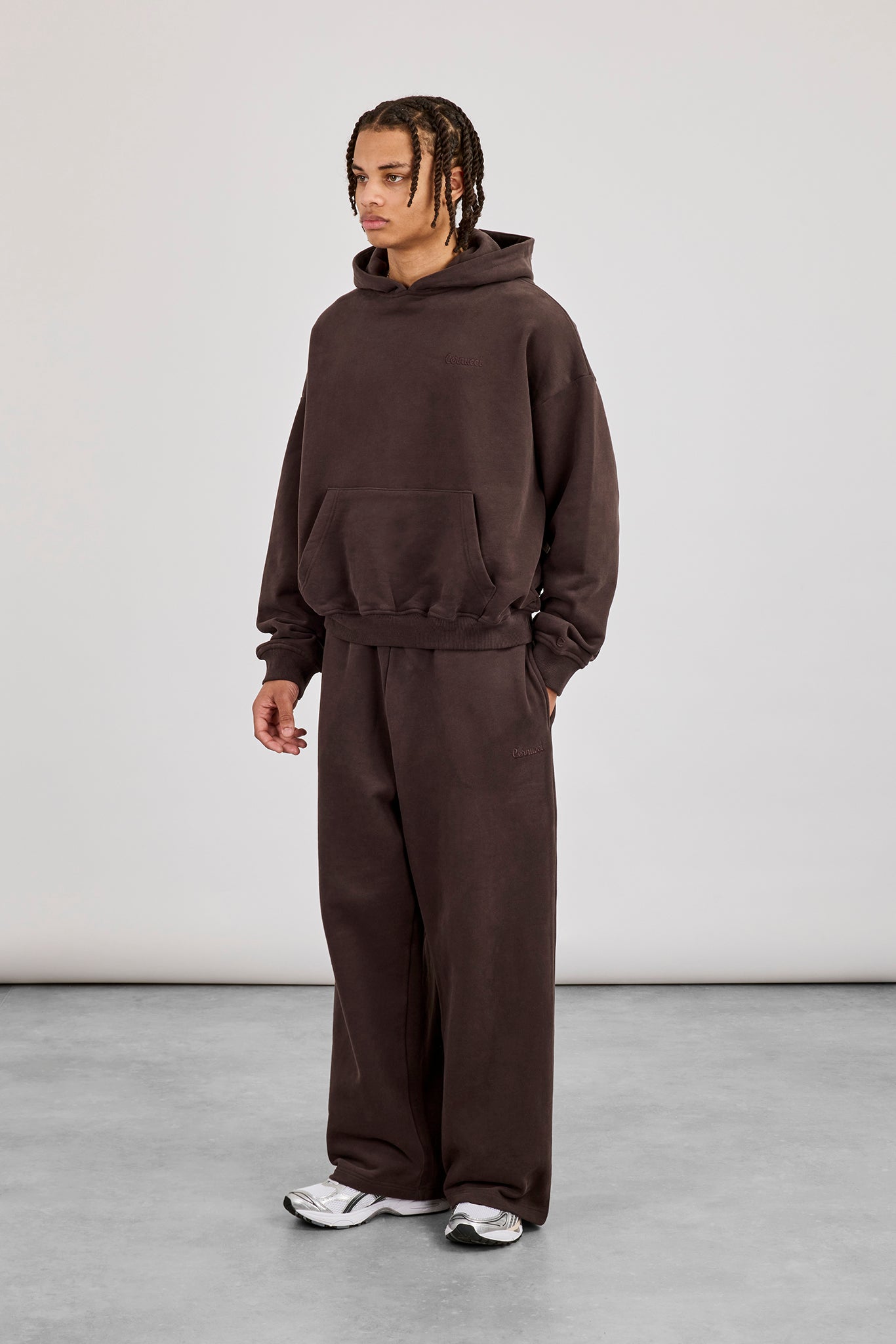 Boxy Hoodie für Herren - Kaffee