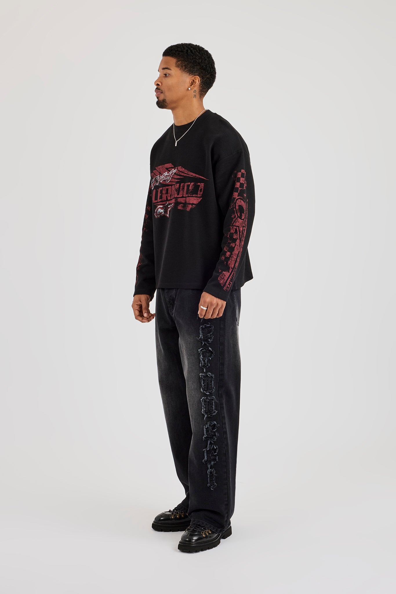 Baggy Fit Applique Logo Jeans - Washed Black