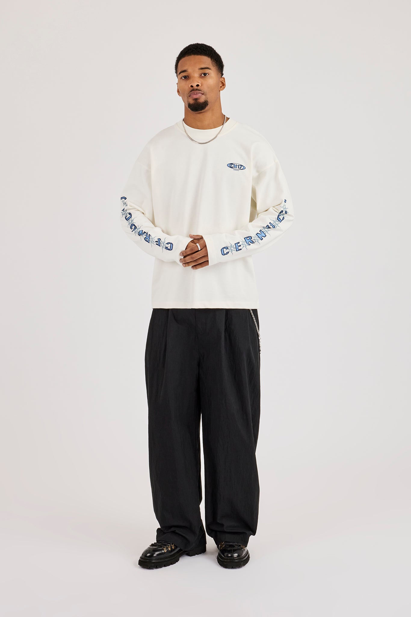 CN17 Cernucci Long Sleeve T-Shirt - Off White
