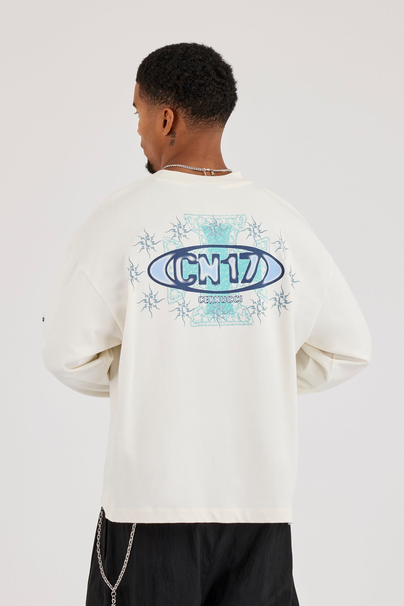 CN17 Cernucci Long Sleeve T-Shirt - Off White
