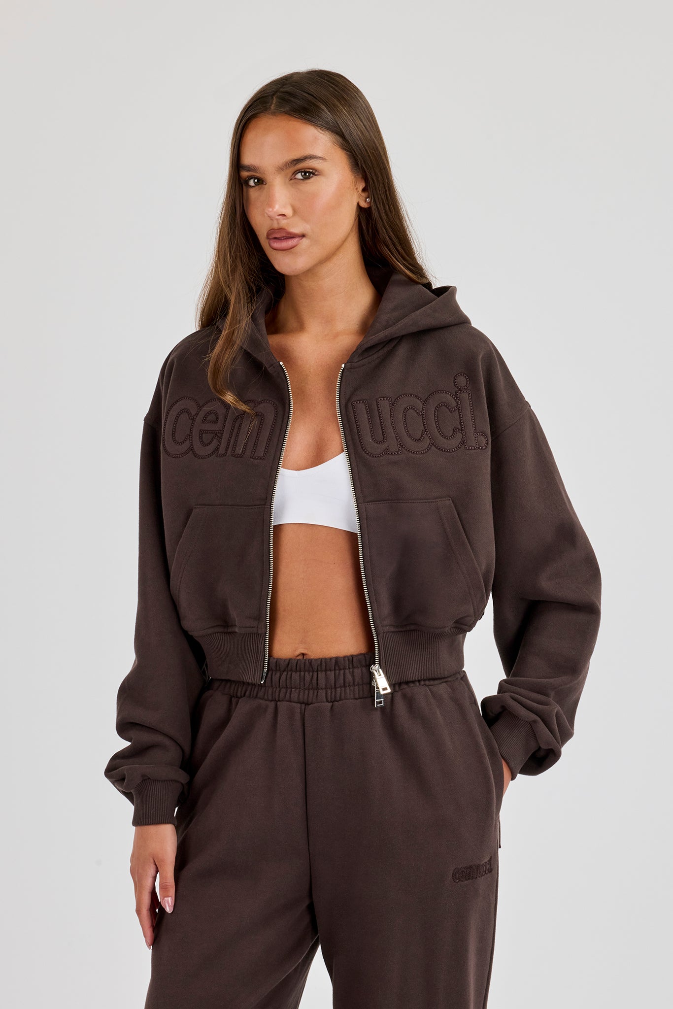 Cernucci Puff Applique Cropped Zip Hoodie - Chocolate