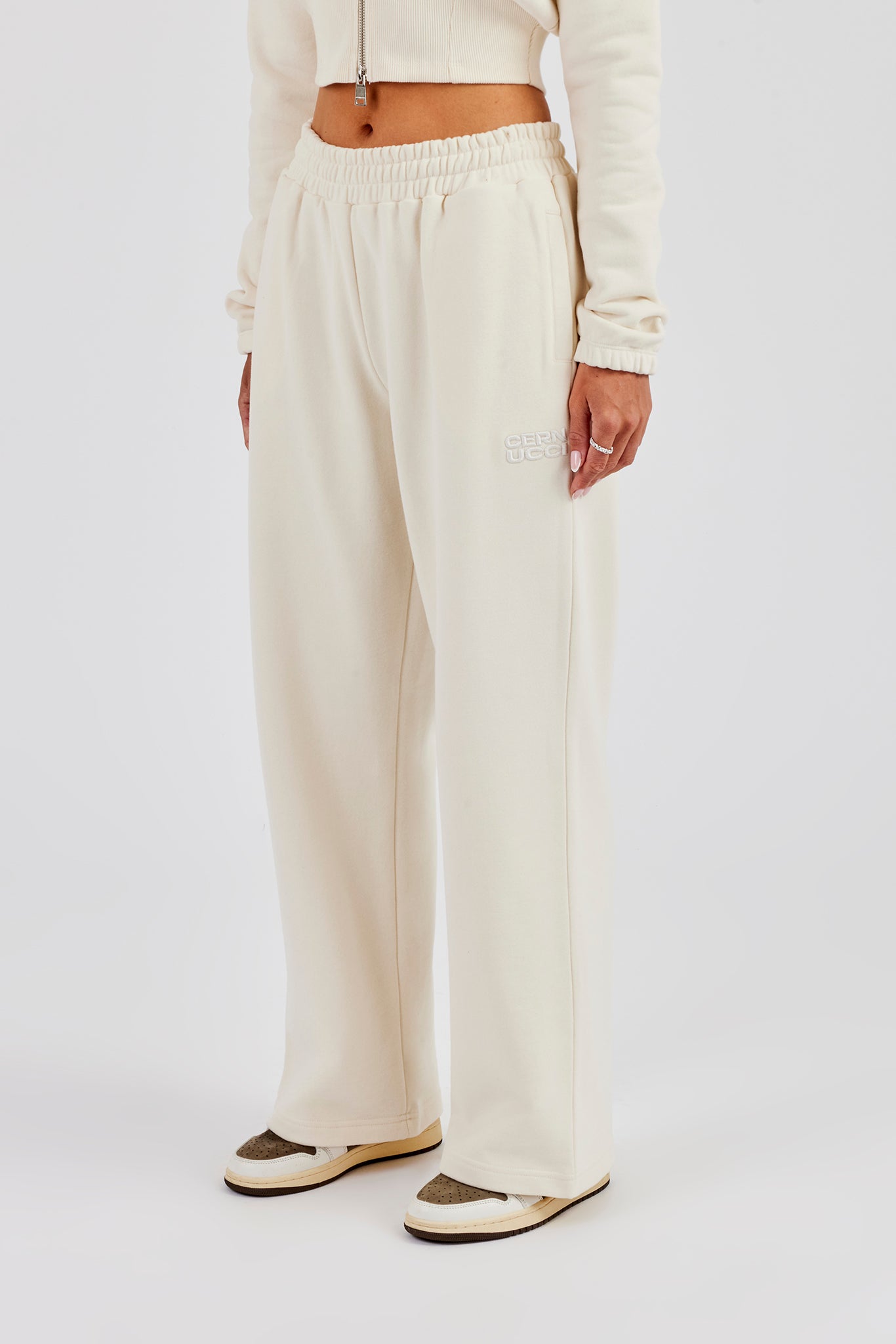 Embroidered Cernucci Wide Leg Jogger - Off White
