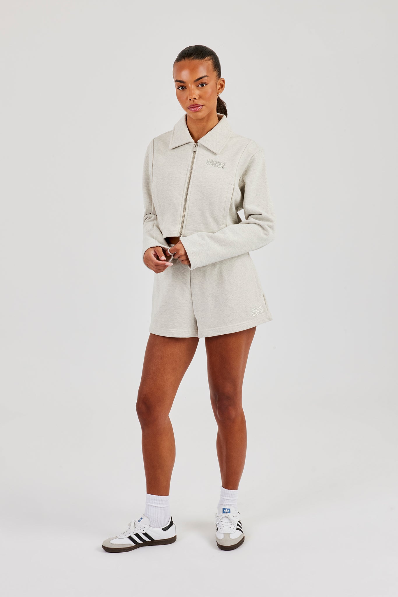 Bestickte Shorts - Aschgrau