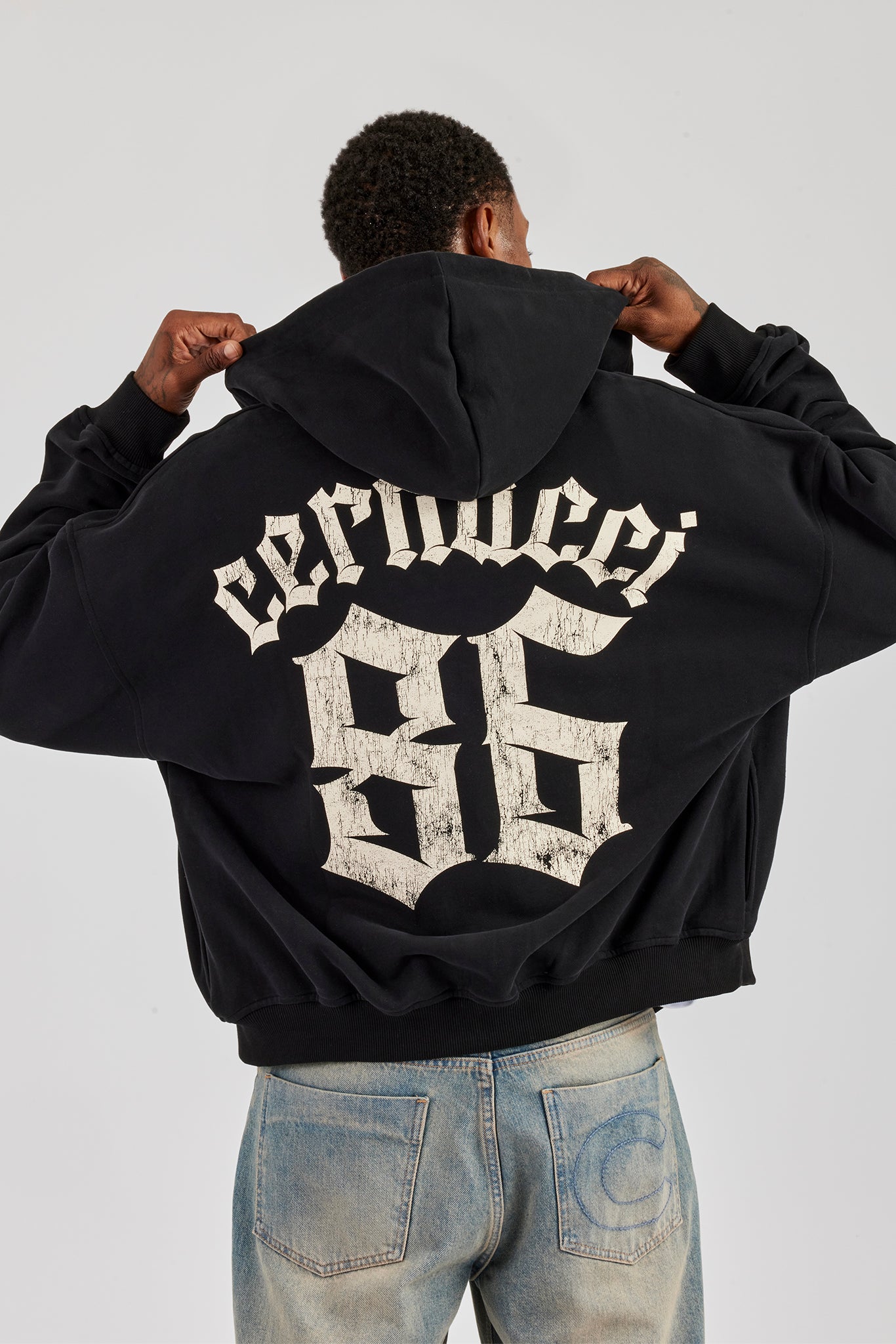 86 Back Print Zip Through Boxy Hoodie - Black