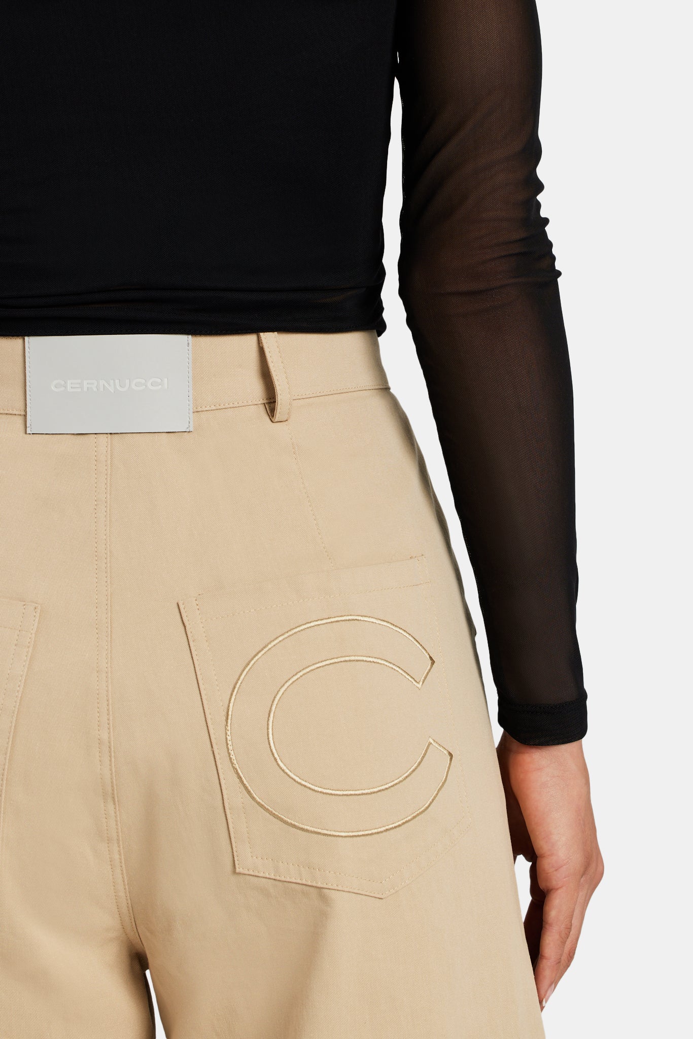 Cargohose mit mehreren Taschen und lockerer Passform