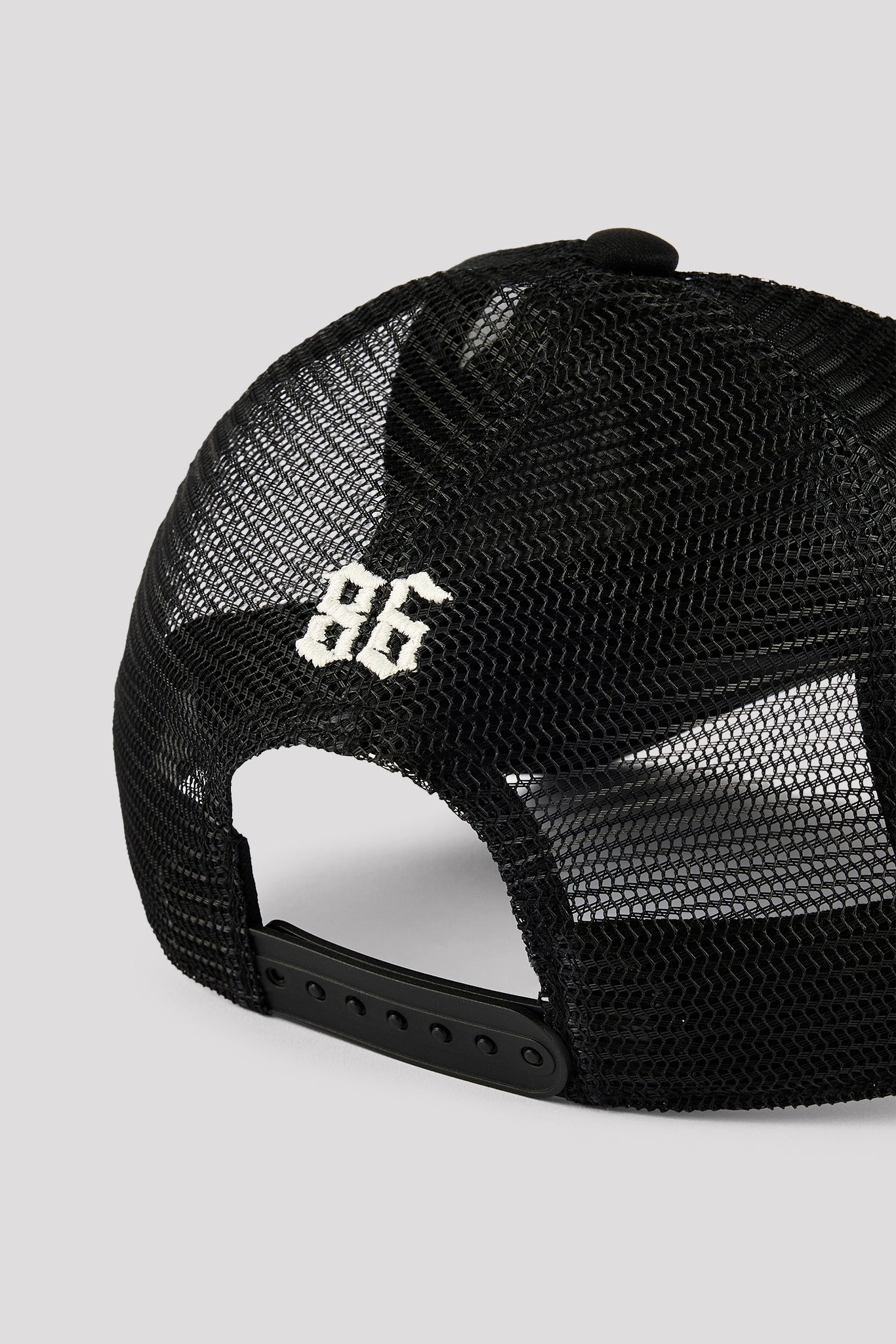 Cernucci Trucker Cap - Schwarz