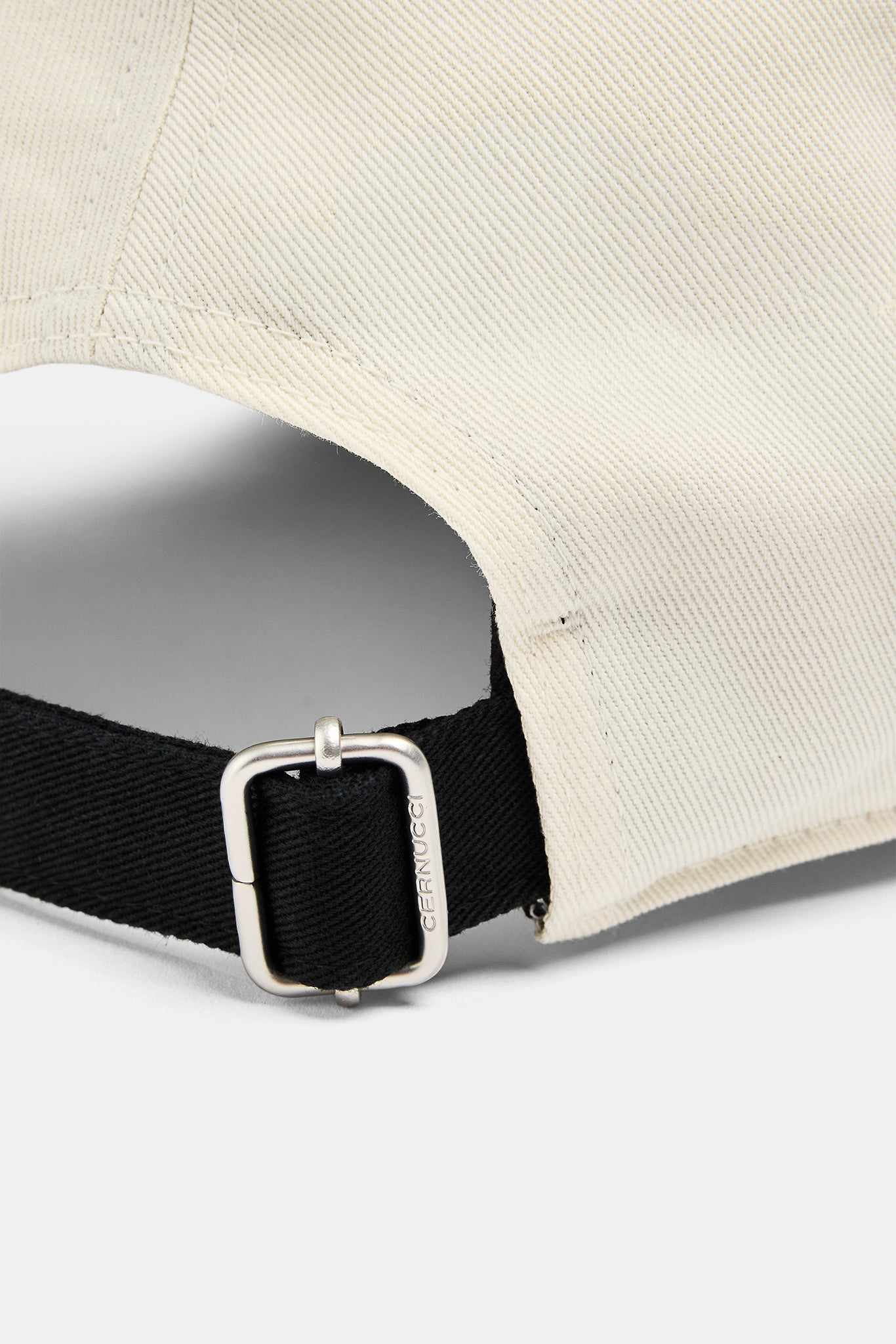 Contrast Micro Logo Cap - Black