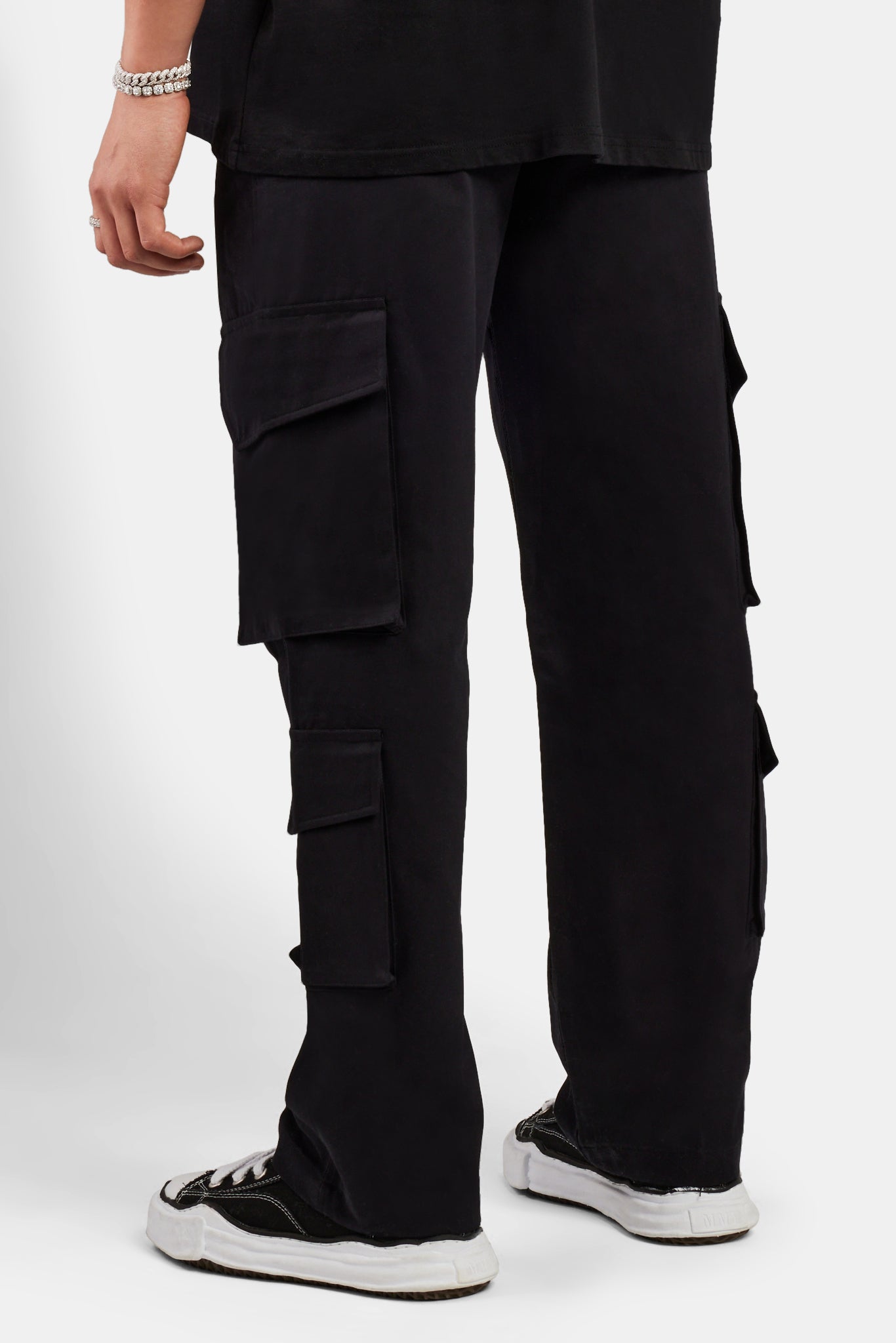 Relaxed-Cargohose mit mehreren Taschen - Schwarz