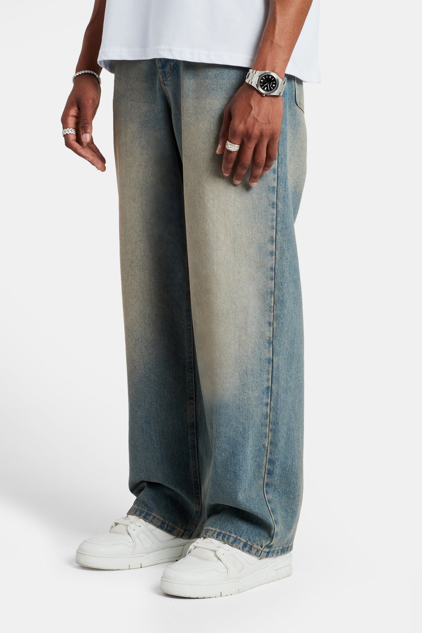Baggy Fit Jeans – Antik-Waschung