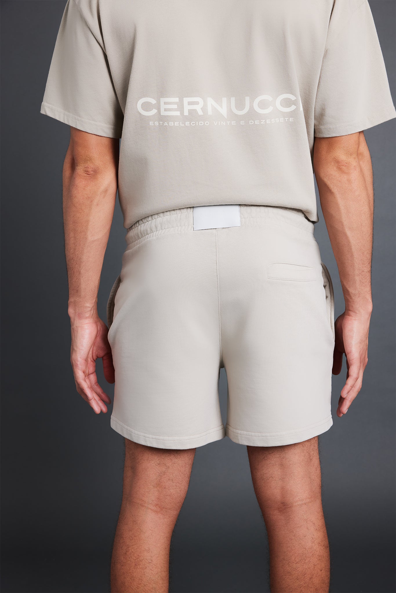 Lockere Shorts - Stein