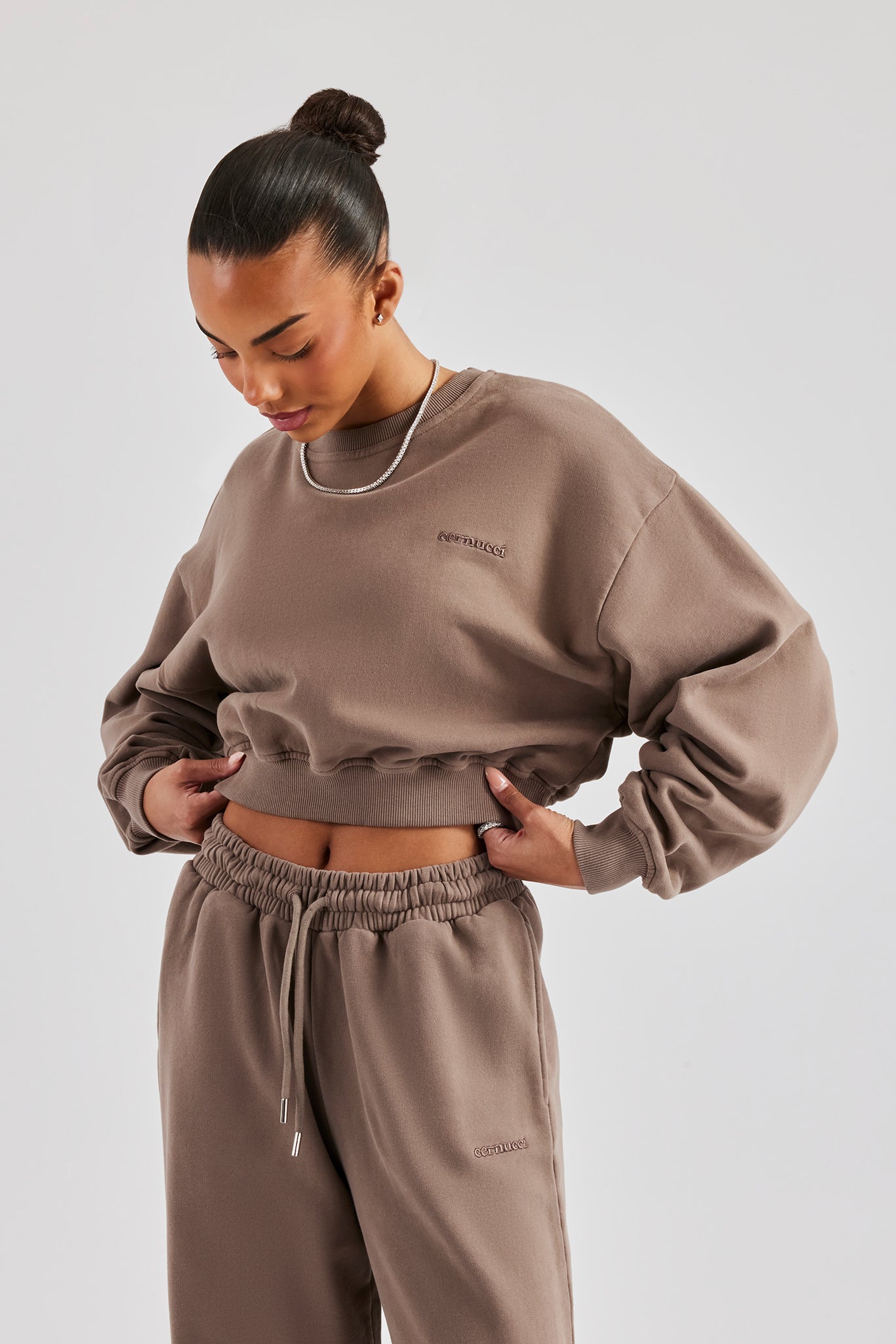 Cernucci Kurzes Sweatshirt - Taupe