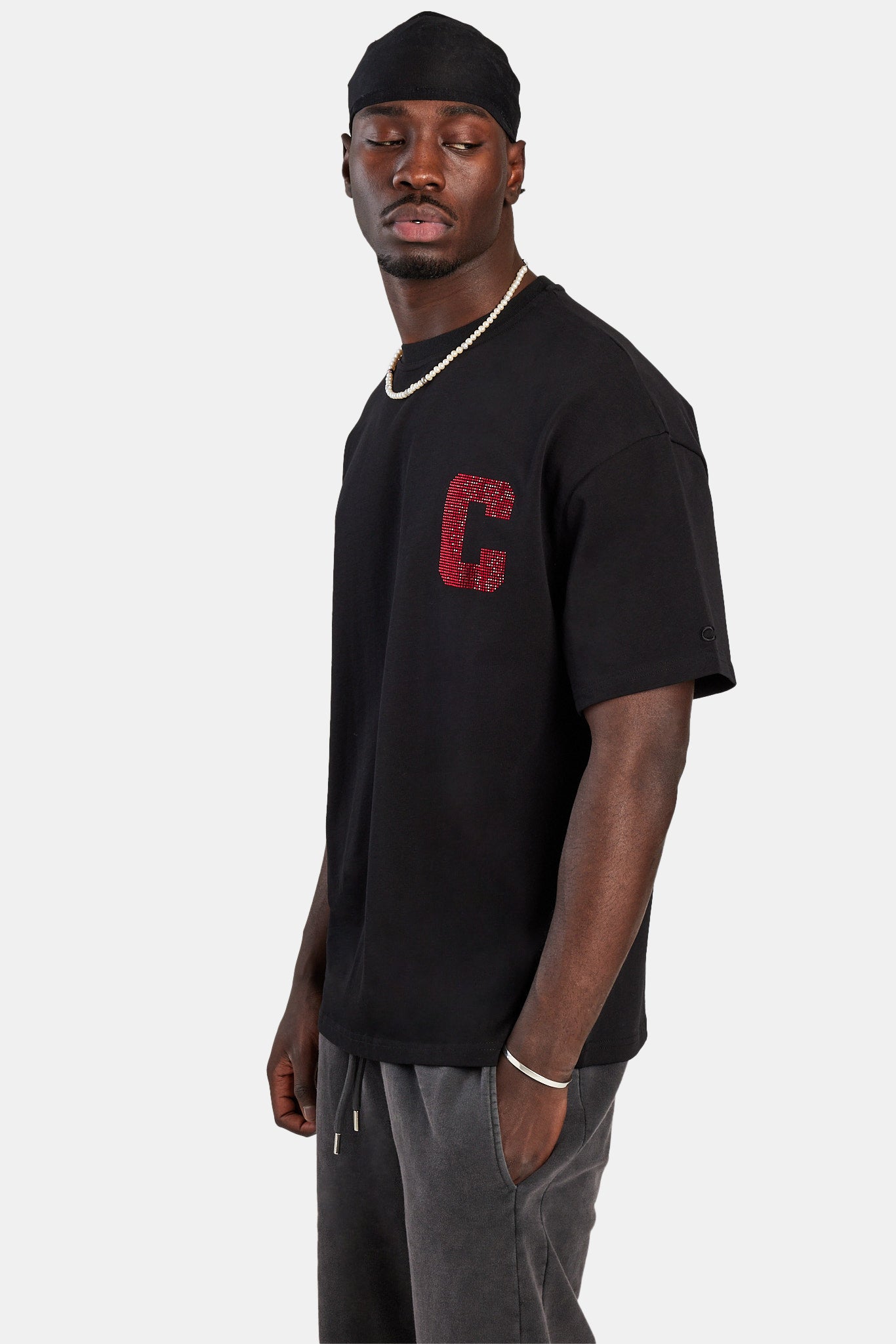 Oversize-T-Shirt mit C-Strass - Schwarz