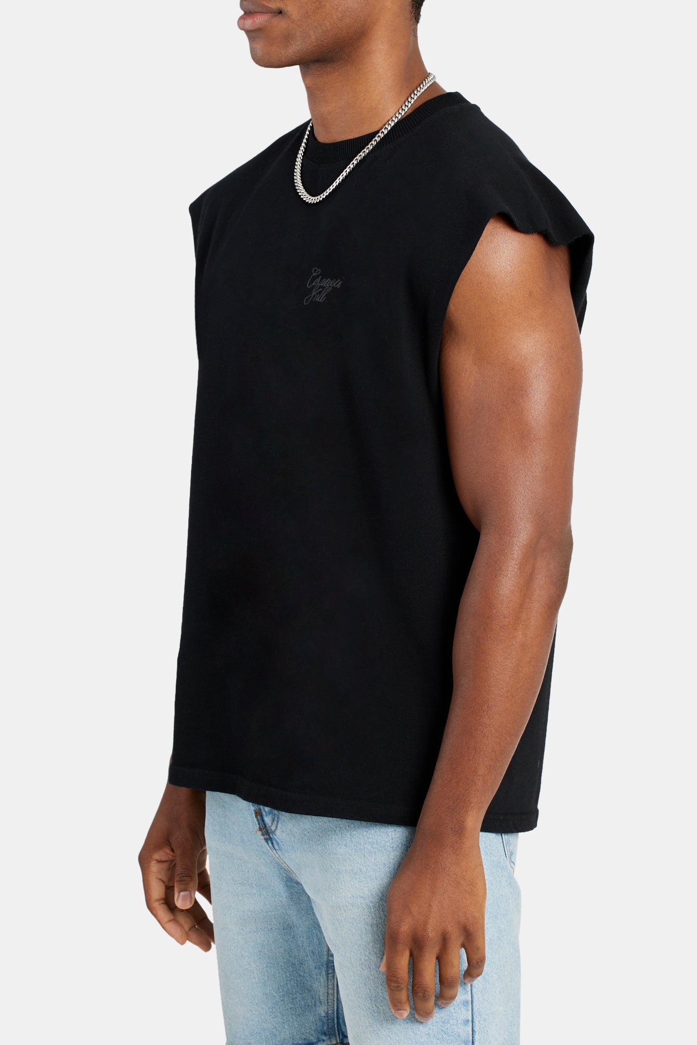 Cernucci International – Besticktes Oversize-Tanktop – Schwarz