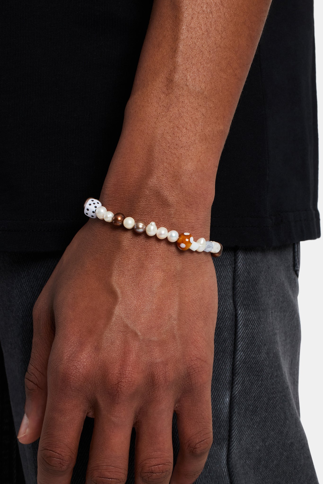 Armband mit gemischten Süßwasserperlenmotiven