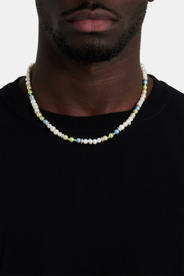 Male model wearing Freshwater pearl bead & ice necklace