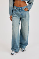 Womens Low Rise Baggy Jean - Antique Wash