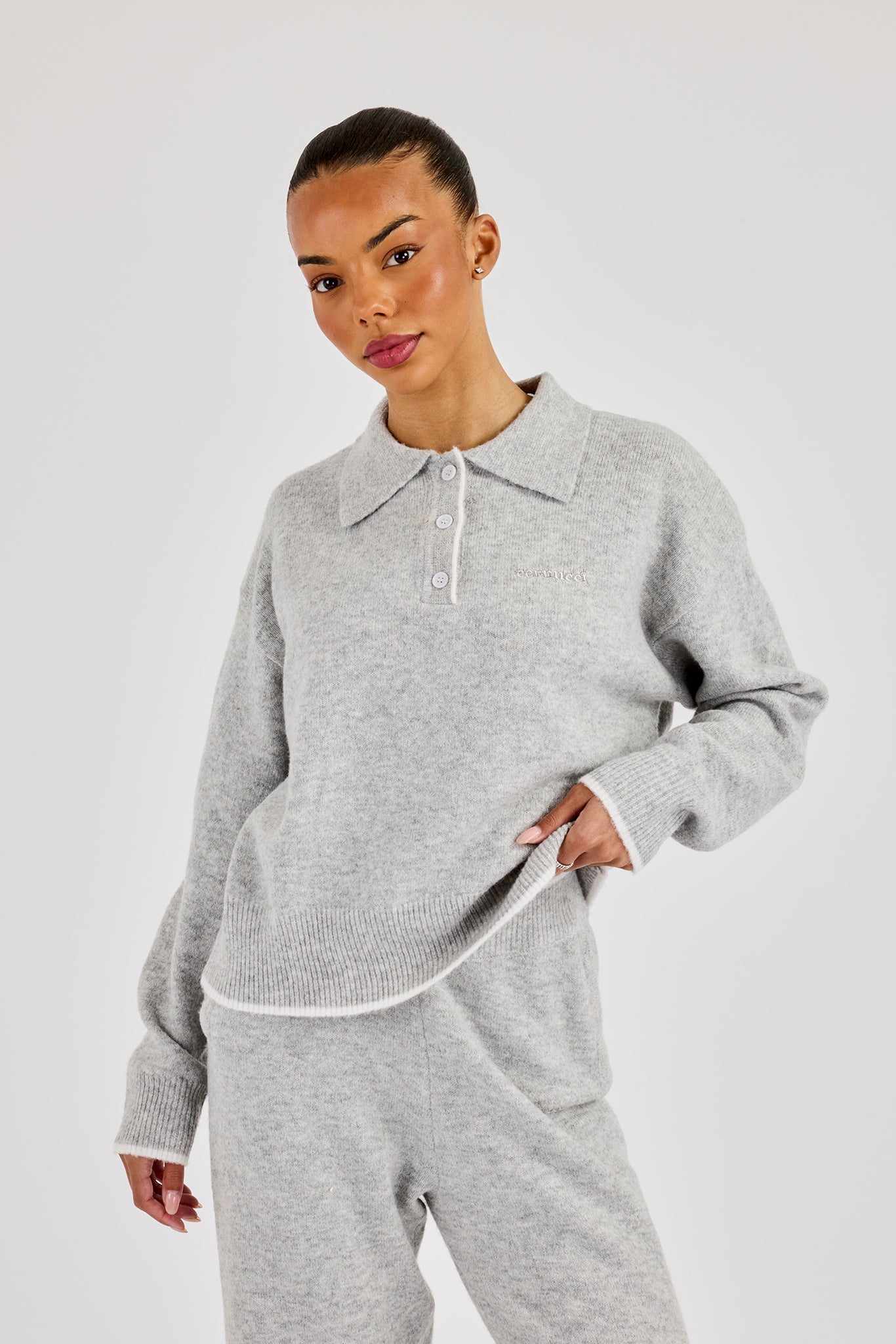 Knitted Long Sleeve Polo With Contrast Tipping - Grey