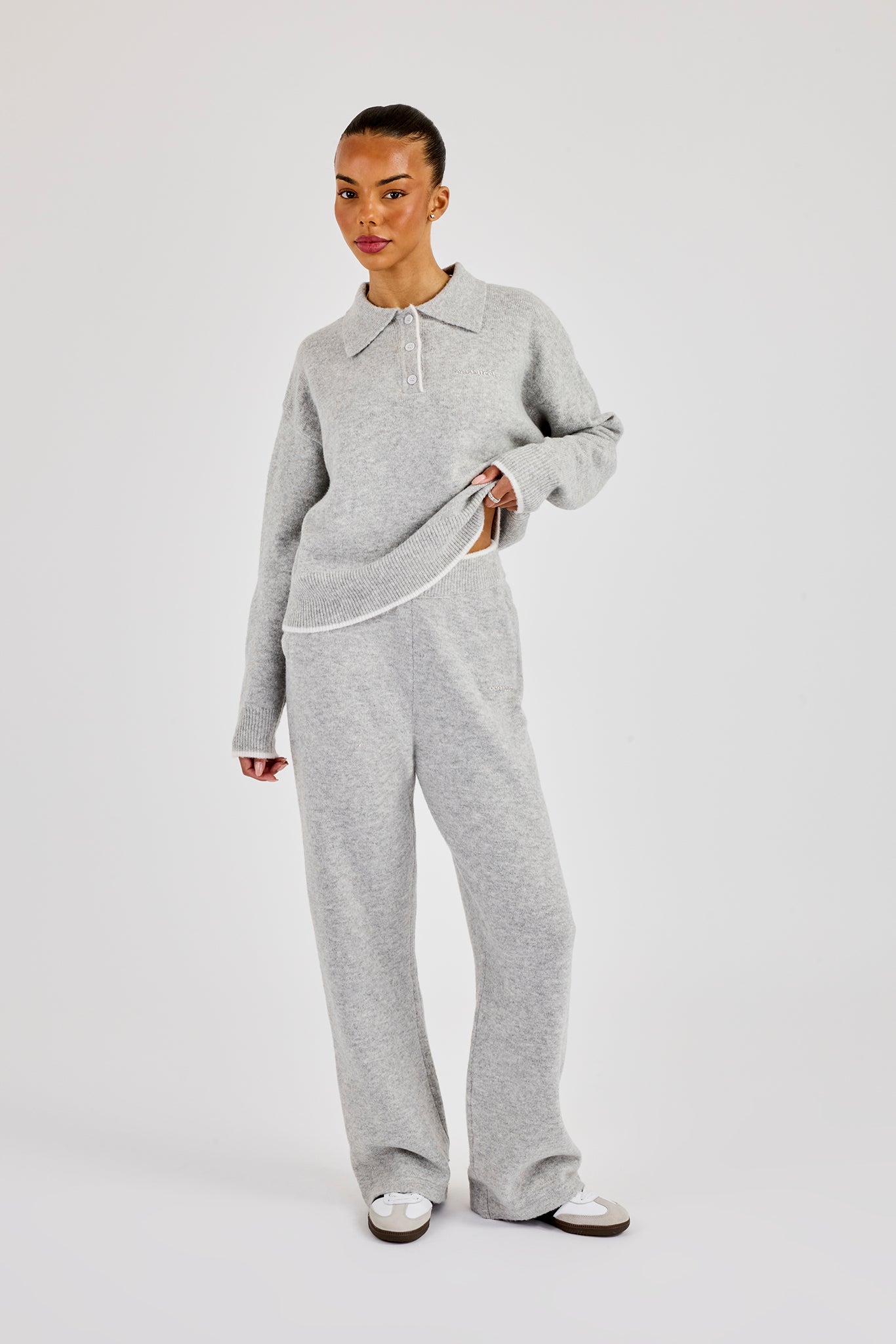 Knitted Long Sleeve Polo & Jogger With Contrast Tipping - Grey