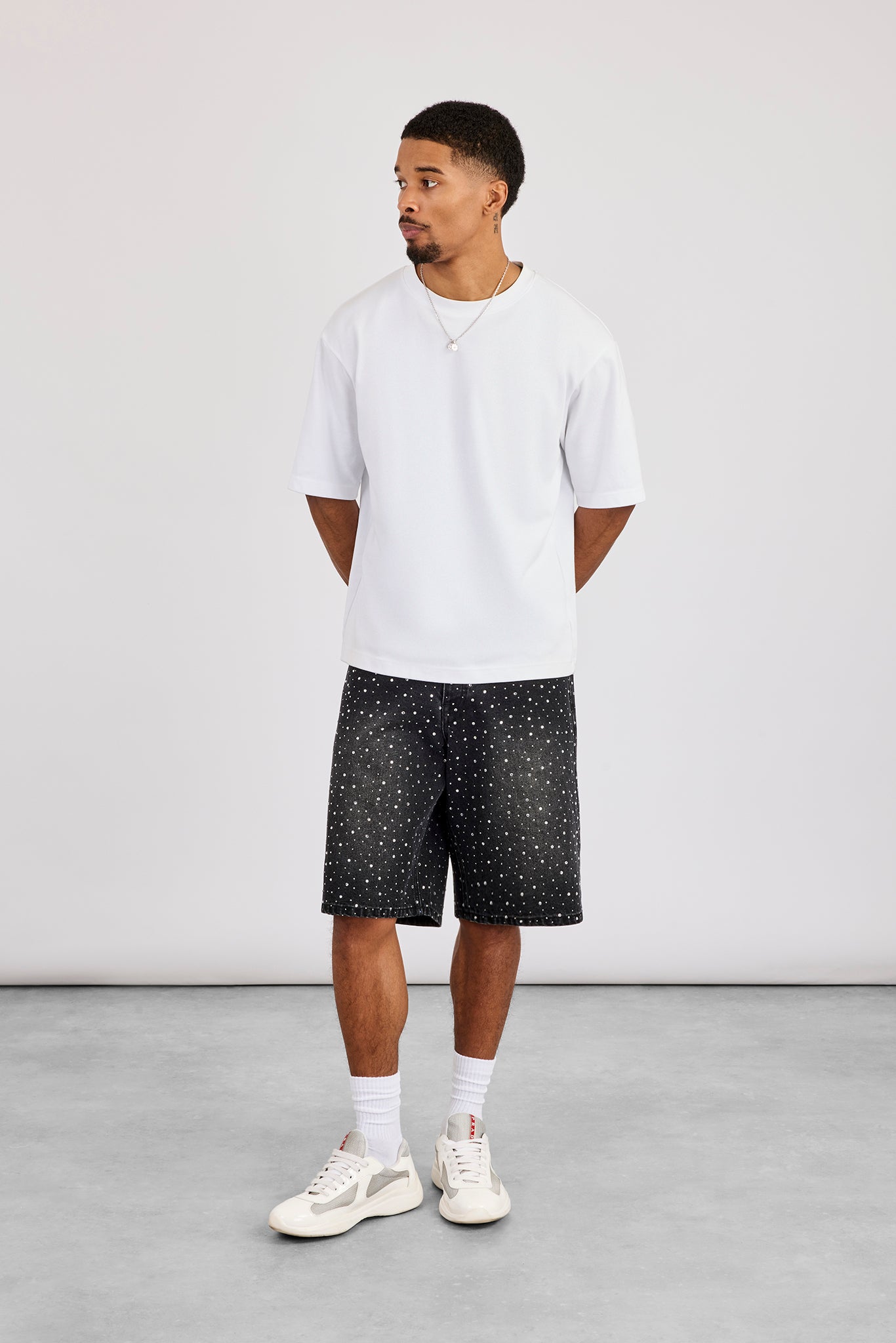 Rhinestone Denim Jort - Washed Black