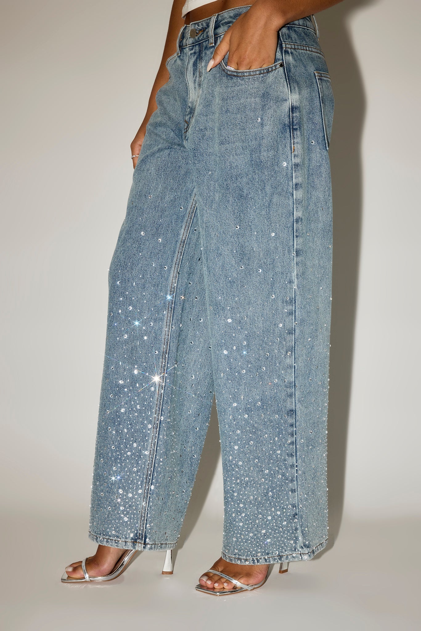 Rhinestone Detail Baggy Jean - Antique Wash