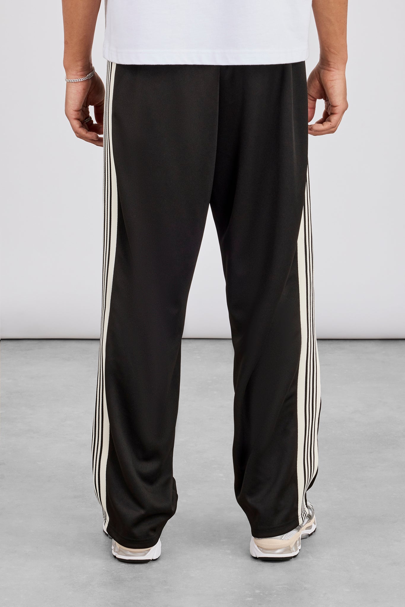 Mens Relaxed Poly Smooth Taping Track Pant - Black