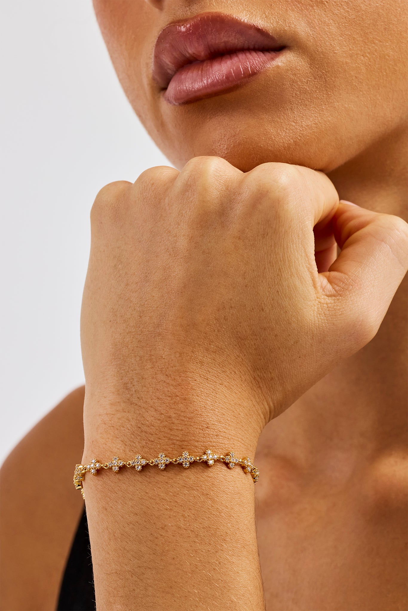 Iced Connecting Motif Bracelet - 5mm - Gold