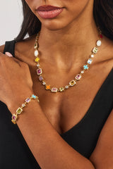 Rosa Halskette und Armband mit mehreren Edelsteinmotiven – Gold – 10 mm