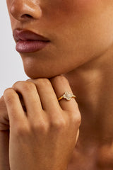 Star Motif Band Ring - 8mm - Gold