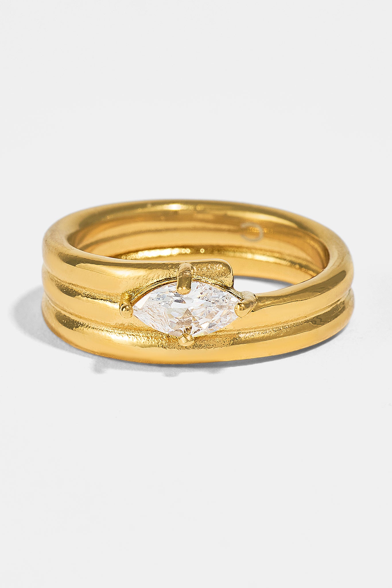 Triple Row Polished Stone Ring - 8mm - Gold