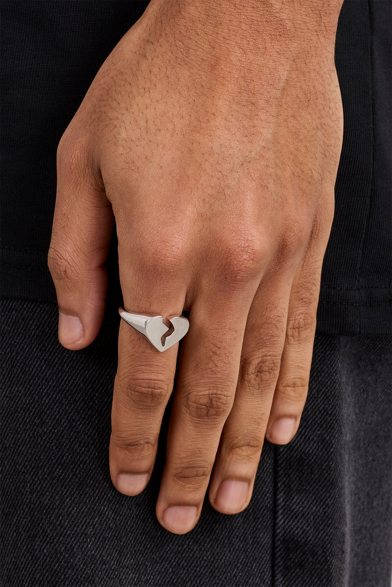 Polished Heartbreak Ring - 15mm - White