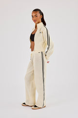 Trainingsjacke mit Stehkragen und weitem Bein, verziert mit Strickbändern – Off-White