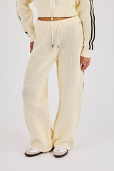 Jogginghose mit weitem Bein und Strickband – Cremeweiß