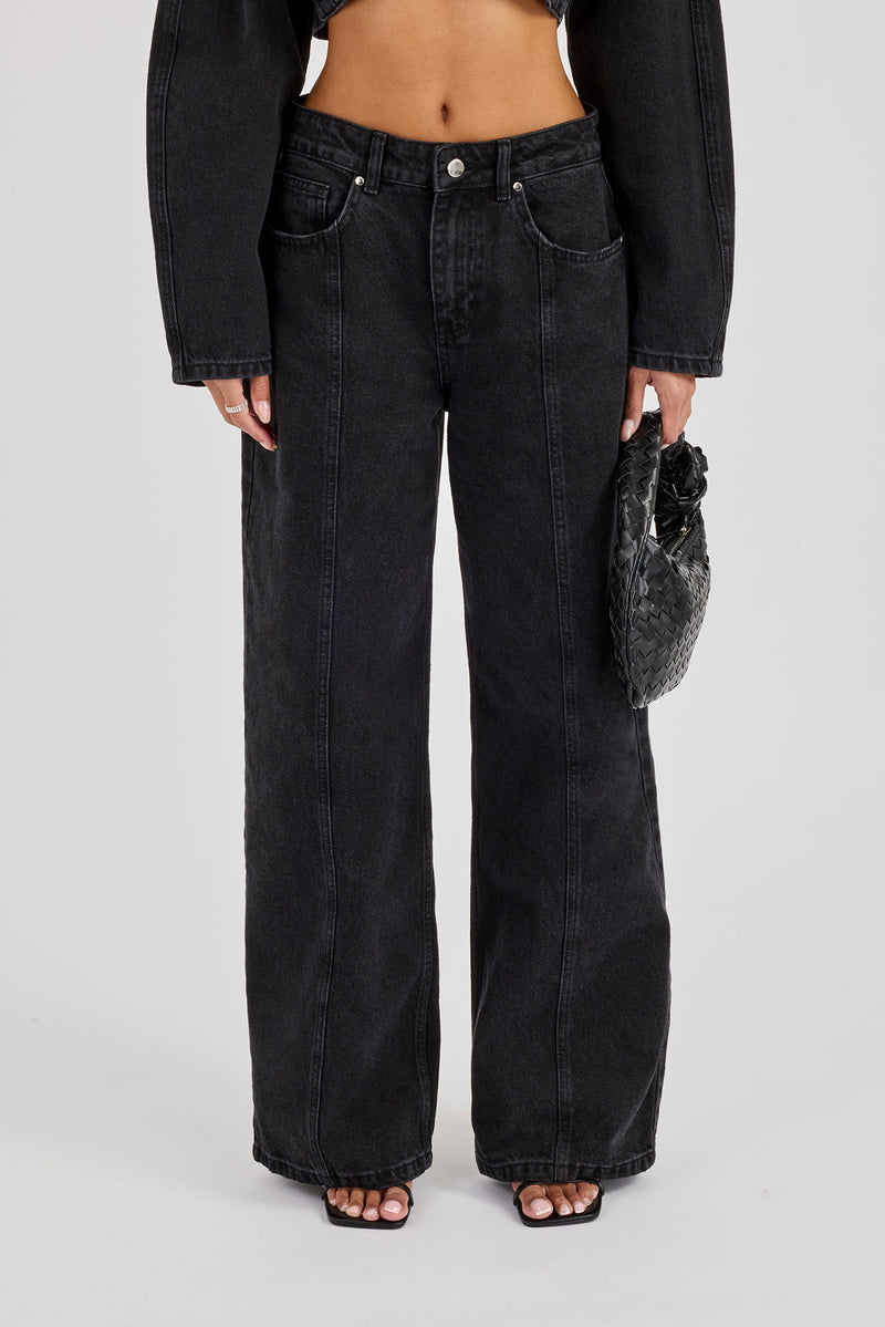 Low Rise Baggy Fit Jean - Washed Black