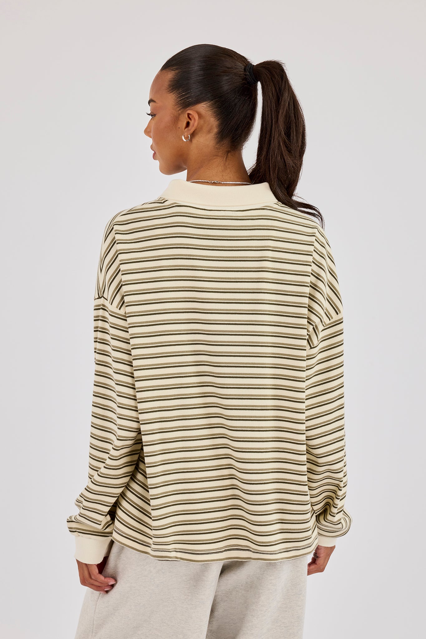 Oversized Polo-Top mit strukturierten Streifen – Khaki