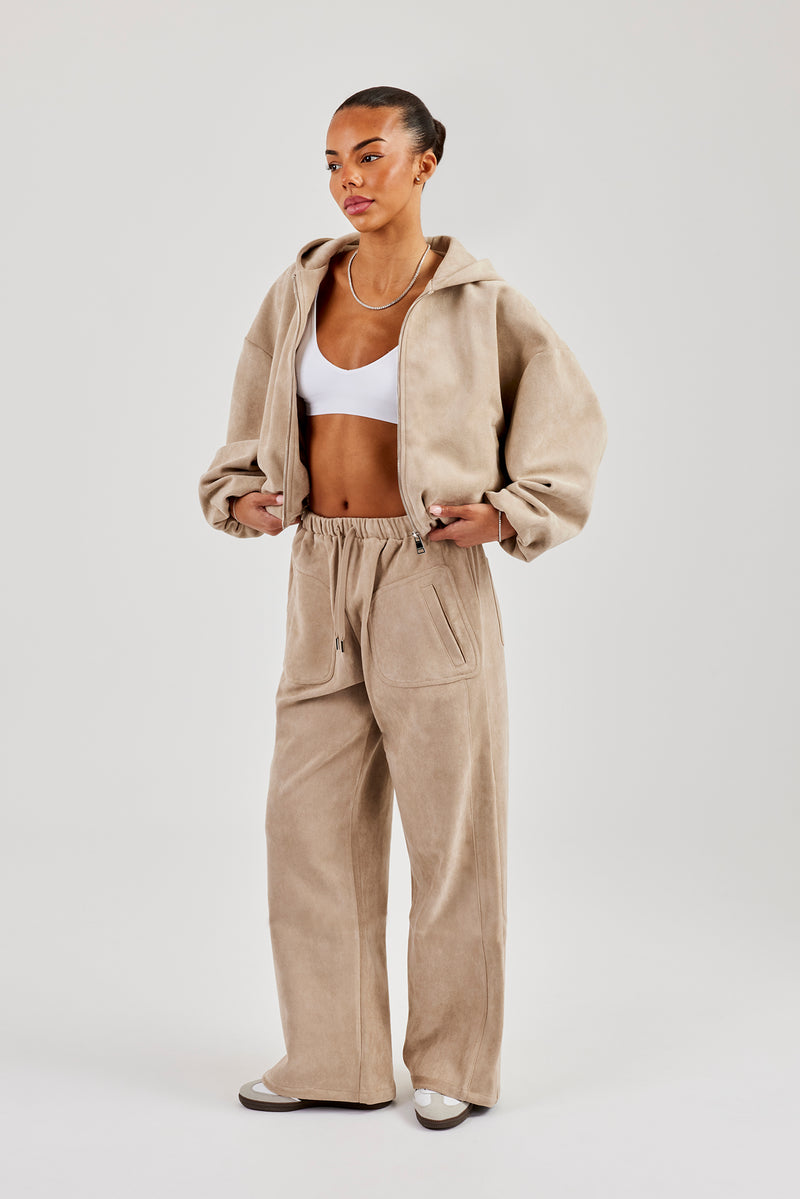 Wildlederjacke und -hose mit Kapuze - Beige