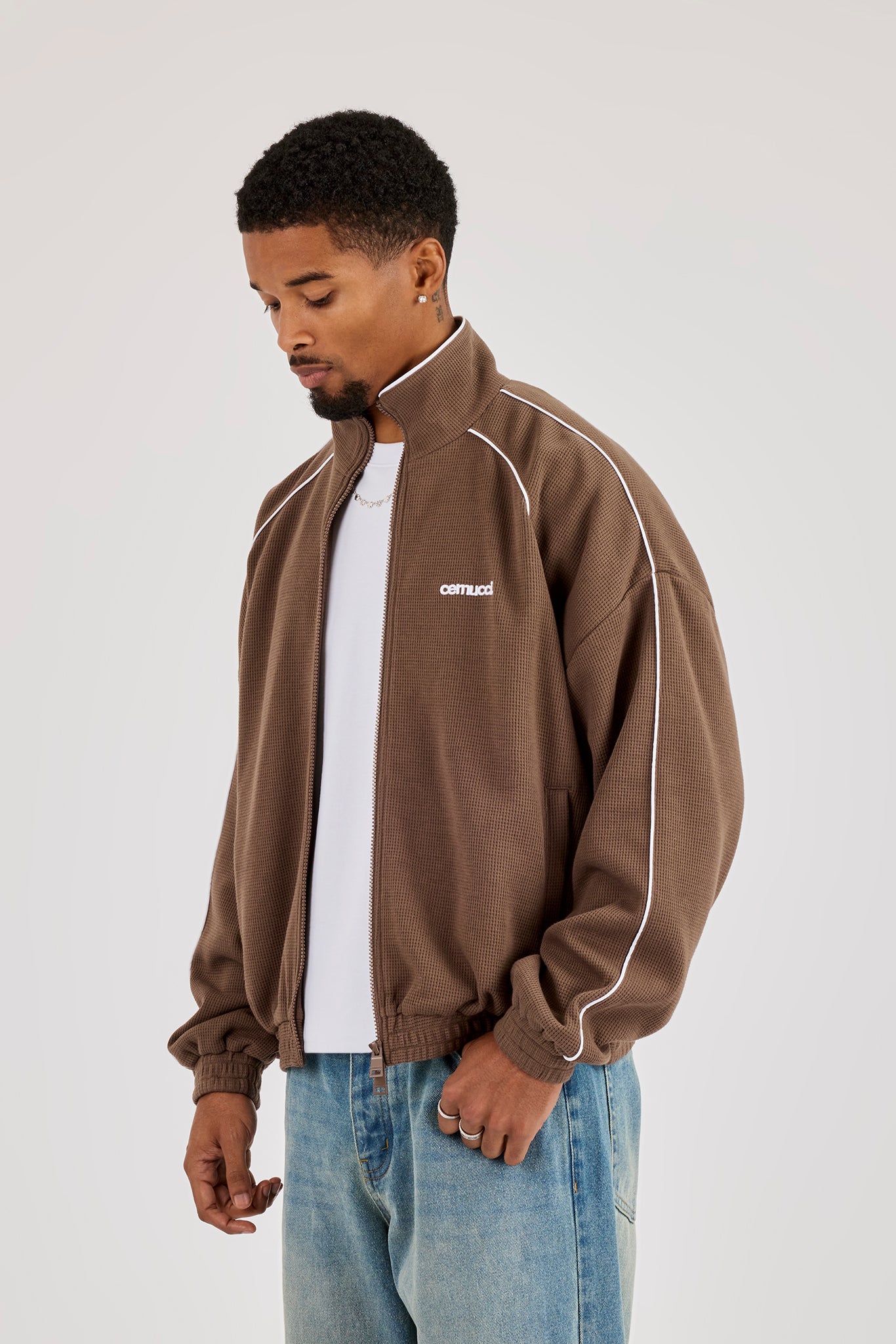 Waffle Funnel Neck With Piping - Brown