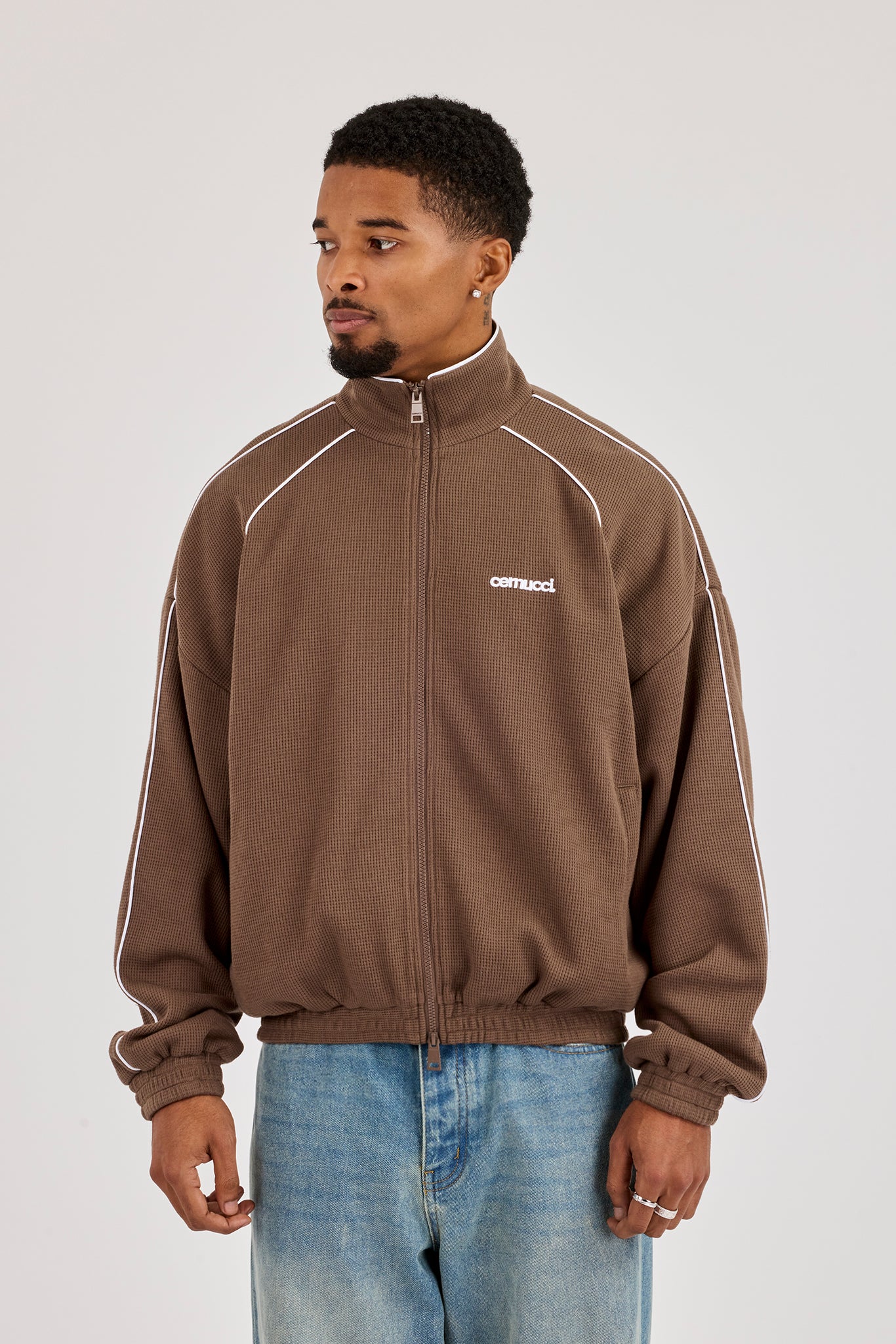 Waffle Funnel Neck With Piping - Brown