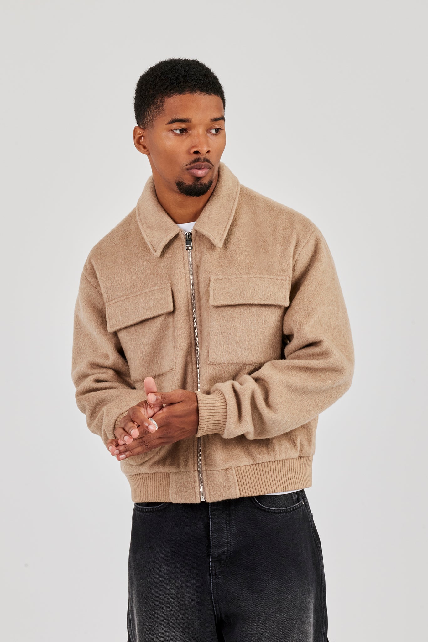 Strukturierte Utility-Bomberjacke - Beige