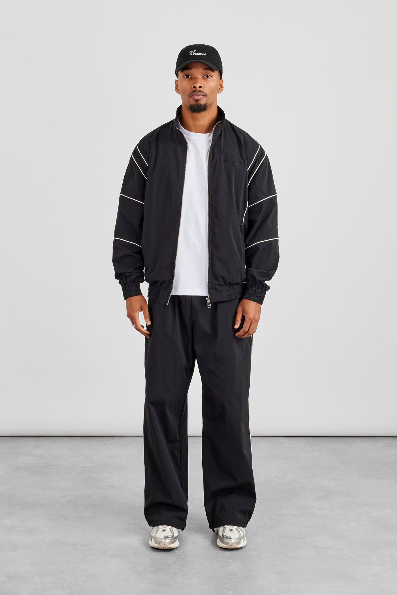 PIPING NYLON TRACK JACKET/PANT 黒Ｍセットアップ Nylon Piping Embroidered Track Jacket & Cargo Trouser - Black